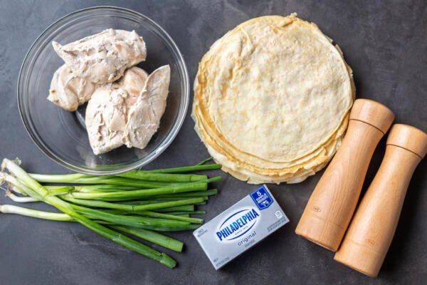 ingredients for the crepe pockets