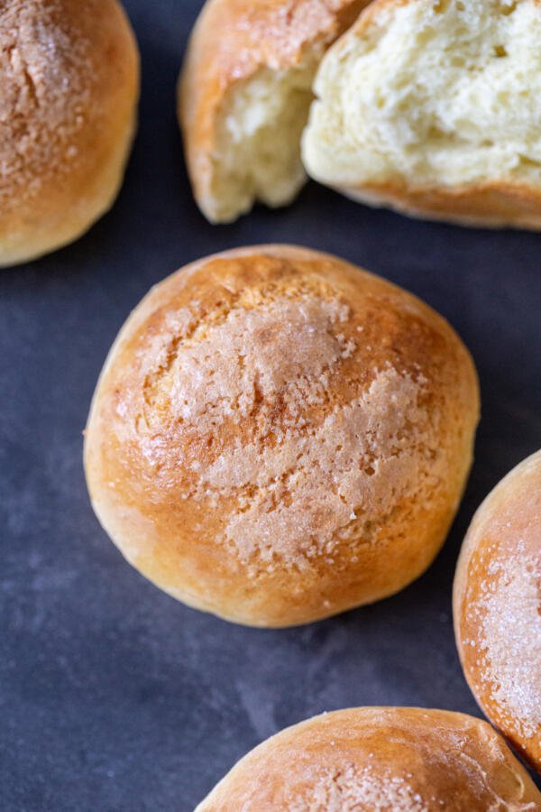 Pains au fromage blanc cuits
