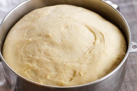 Pâte à pâtisserie levée dans un batteur KitchenAid